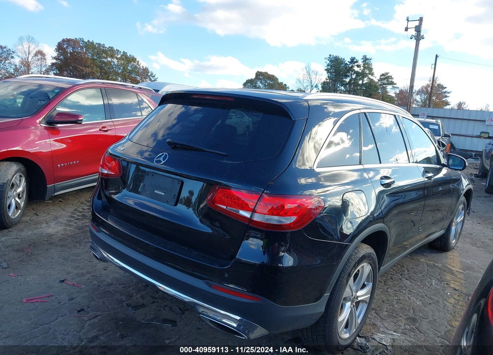 2017 MERCEDES-BENZ GLC 300 VIN: WDC0G4JB7HV011671