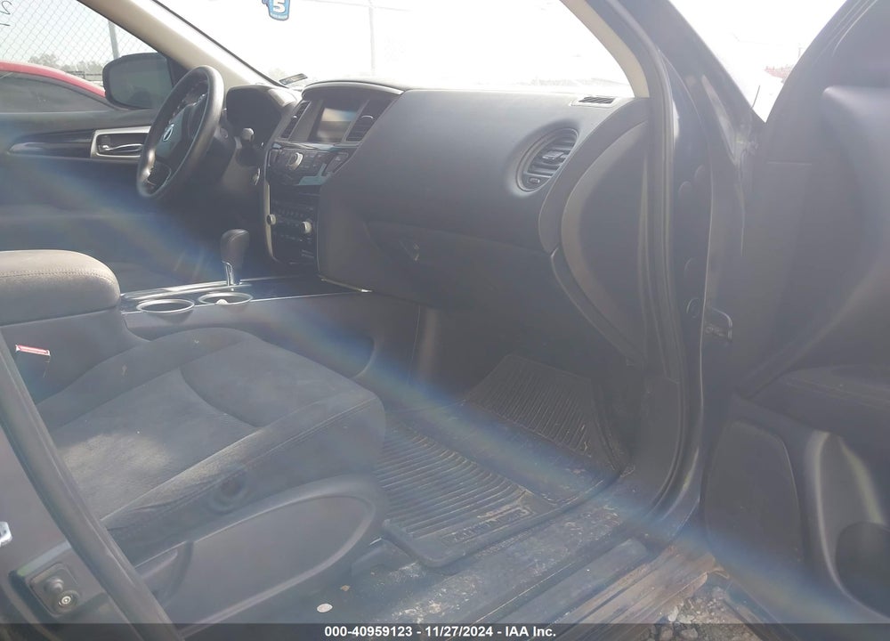 2015 NISSAN PATHFINDER S VIN: 5N1AR2MN8FC672998