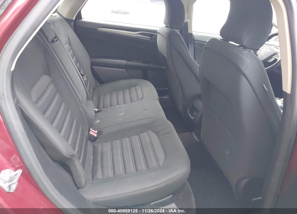 2017 FORD FUSION SE VIN: 3FA6P0HD2HR121692