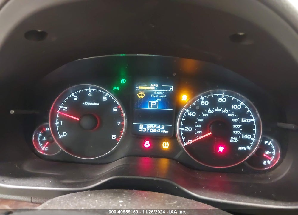 2014 SUBARU LEGACY 2.5I LIMITED VIN: 4S3BMCL64E3005559