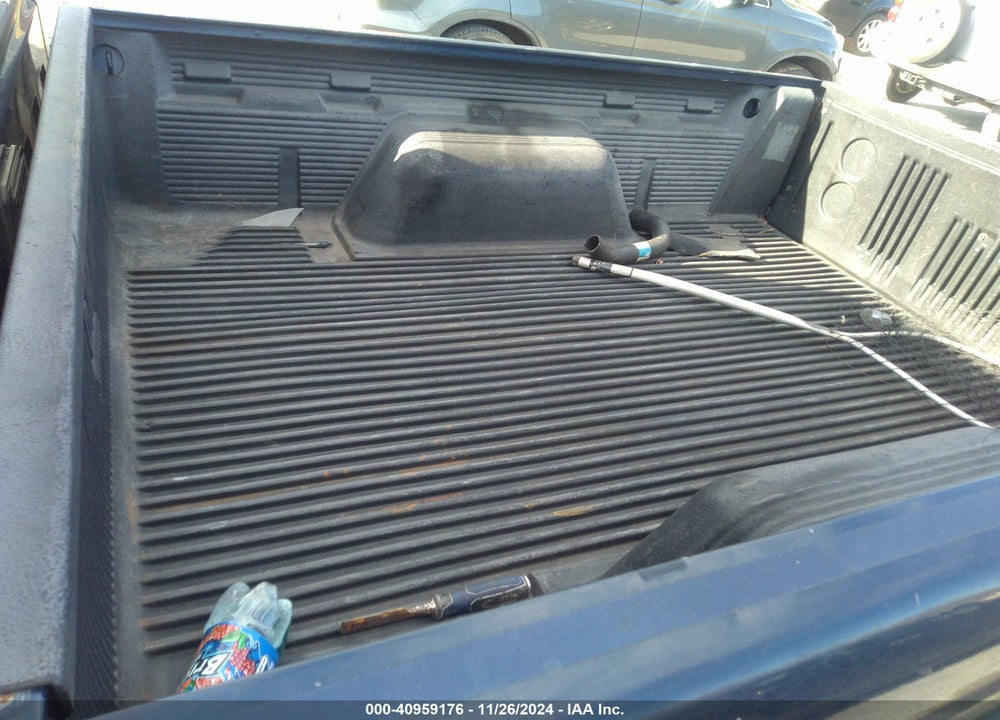 2003 CHEVROLET S-10 LS VIN: 1GCCT19X238117563