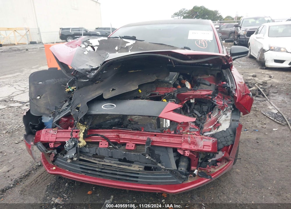 2018 FORD FUSION VIN: 3FA6P0LU8JR209191