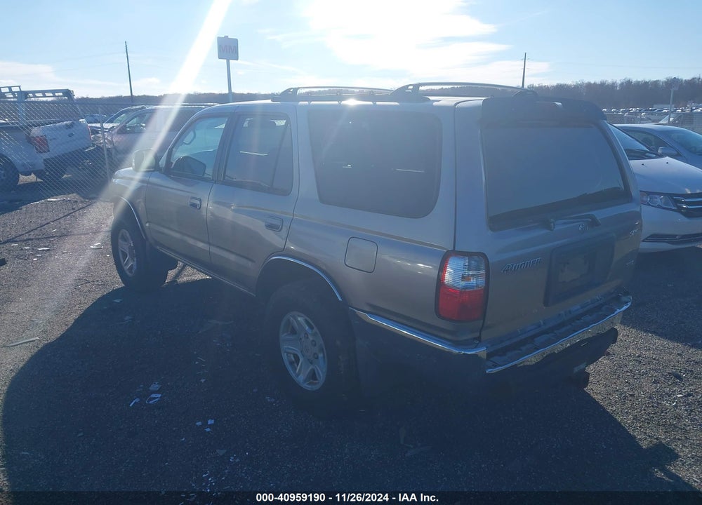 2001 TOYOTA 4RUNNER SR5 V6 VIN: JT3GN86R610198383
