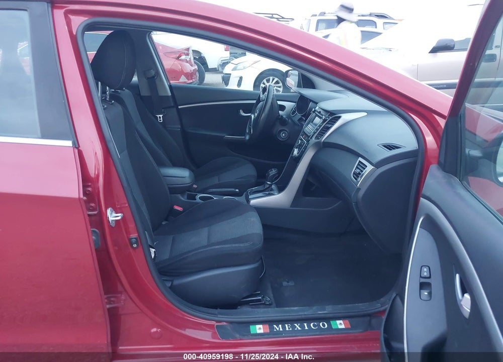 2017 HYUNDAI ELANTRA GT VIN: KMHD35LH7HU381479