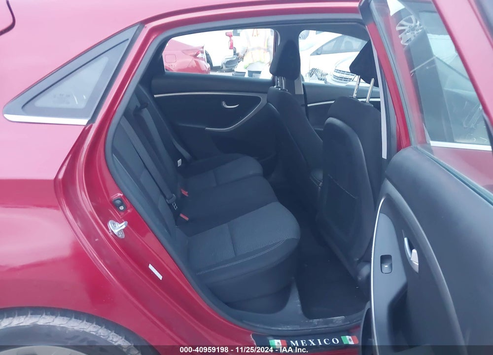 2017 HYUNDAI ELANTRA GT VIN: KMHD35LH7HU381479