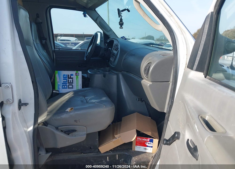 2005 FORD E-350 SUPER DUTY COMMERCIAL/RECREATIONAL VIN: 1FTSE34L45HB45115