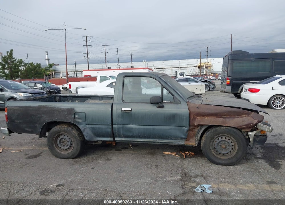 1993 TOYOTA PICKUP 1/2 TON SHORT WHLBSE DX VIN: JT4RN81P7P5167276
