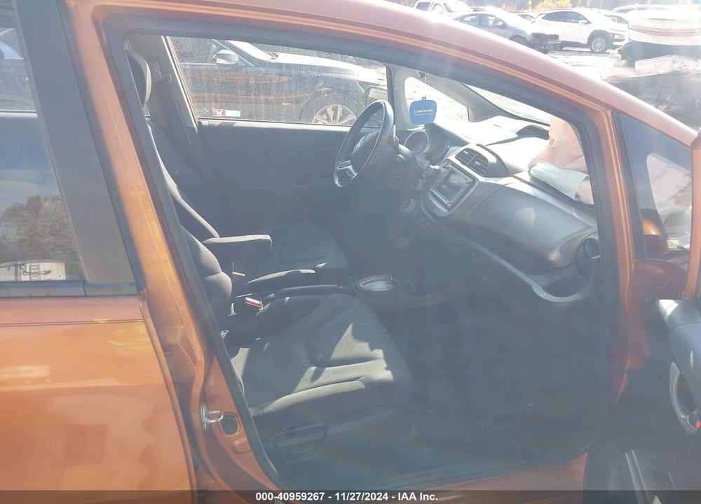 2010 HONDA FIT SPORT VIN: JHMGE8H66AC018539