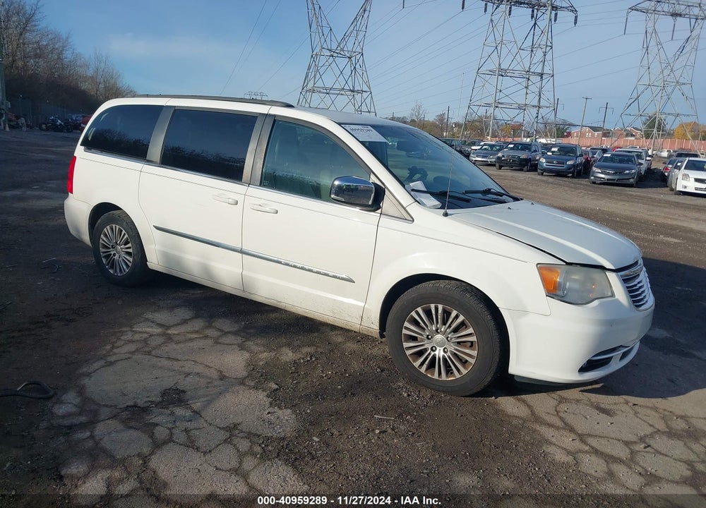 2013 CHRYSLER TOWN & COUNTRY TOURING-L VIN: 2C4RC1CG2DR565570