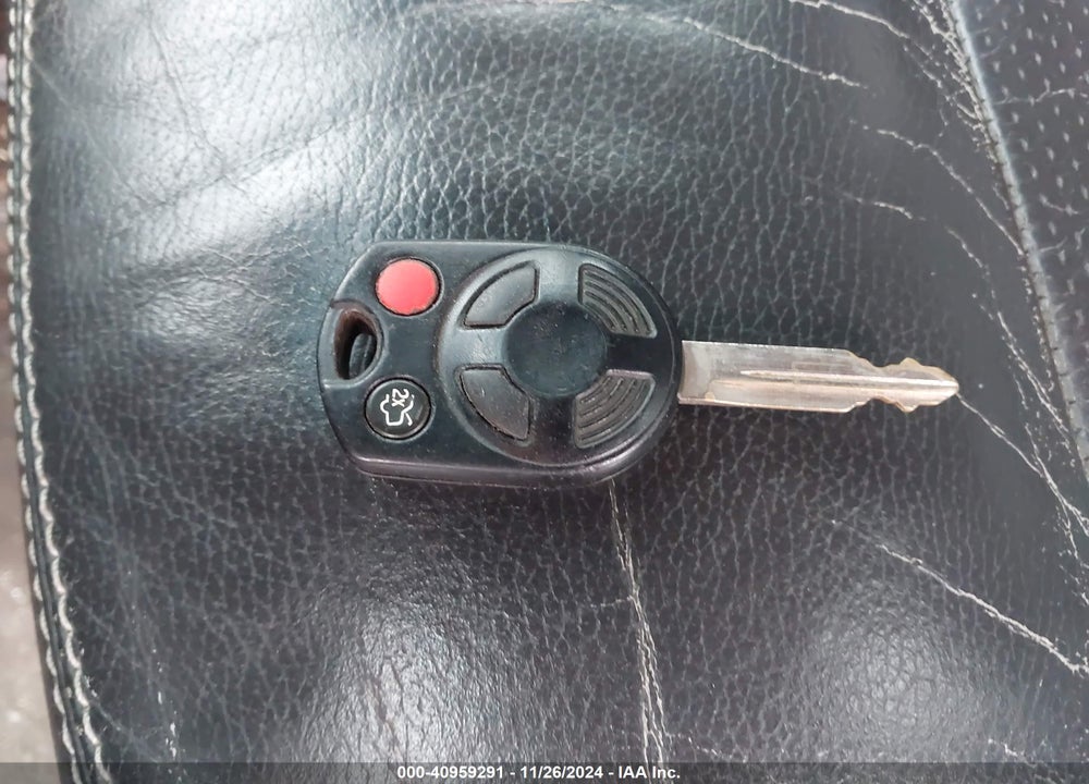 2008 FORD FUSION VIN: 3FAHP08118R153001