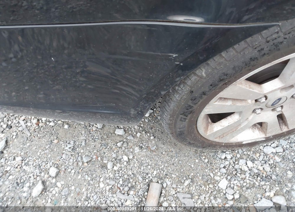 2008 FORD FUSION VIN: 3FAHP08118R153001