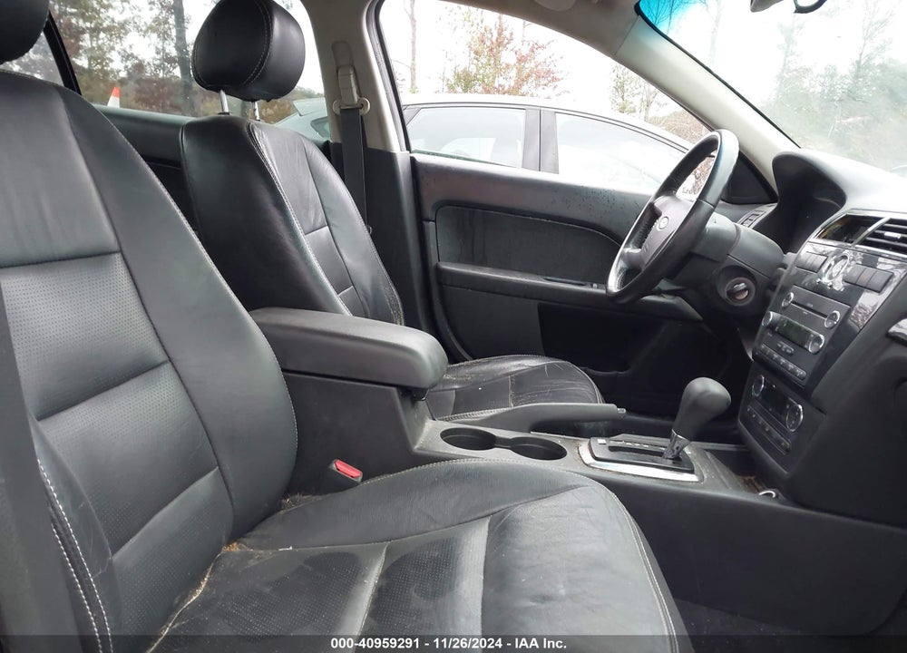 2008 FORD FUSION VIN: 3FAHP08118R153001