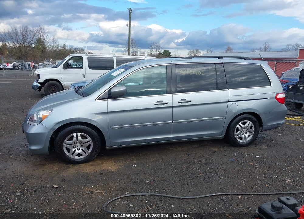 2007 HONDA ODYSSEY EX VIN: 5FNRL38427B089881