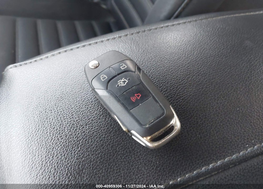 2015 FORD FUSION SE VIN: 3FA6P0H7XFR157590