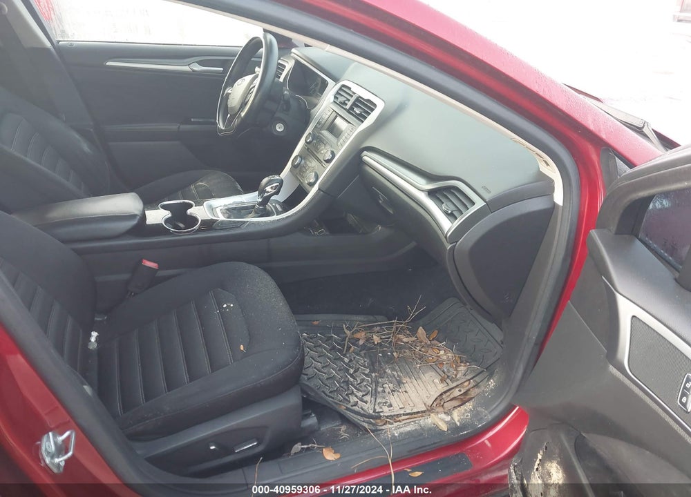 2015 FORD FUSION SE VIN: 3FA6P0H7XFR157590