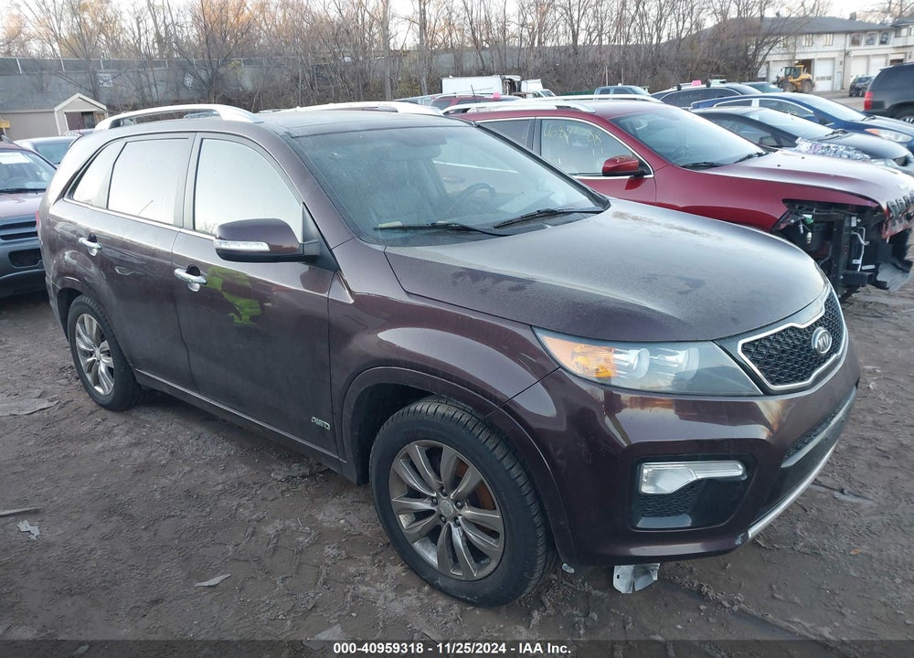 2013 KIA SORENTO SX V6 VIN: 5XYKWDA28DG324506