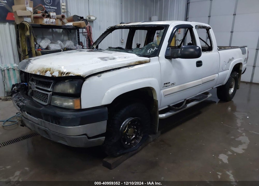 2005 CHEVROLET SILVERADO 2500HD LS VIN: 1GCHK29285E311215