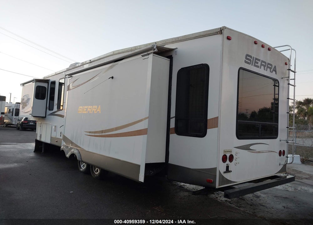2011 FOREST RIVER SIERRA TRAVEL TRAILER VIN: 4X4FSEM22BJ036163