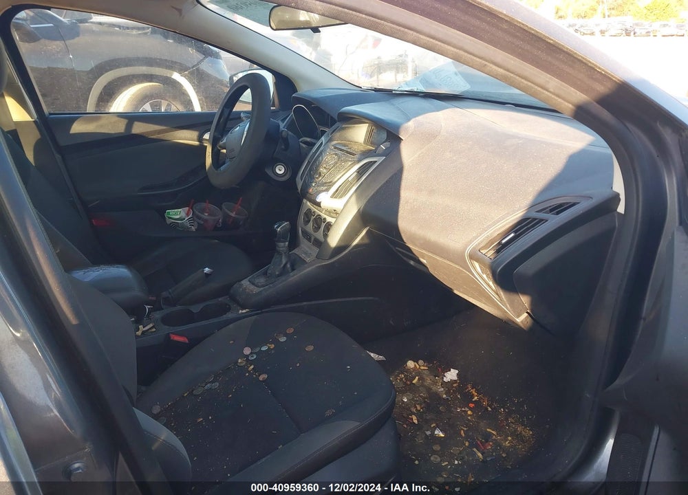 2014 FORD FOCUS SE VIN: 1FADP3F29EL116168