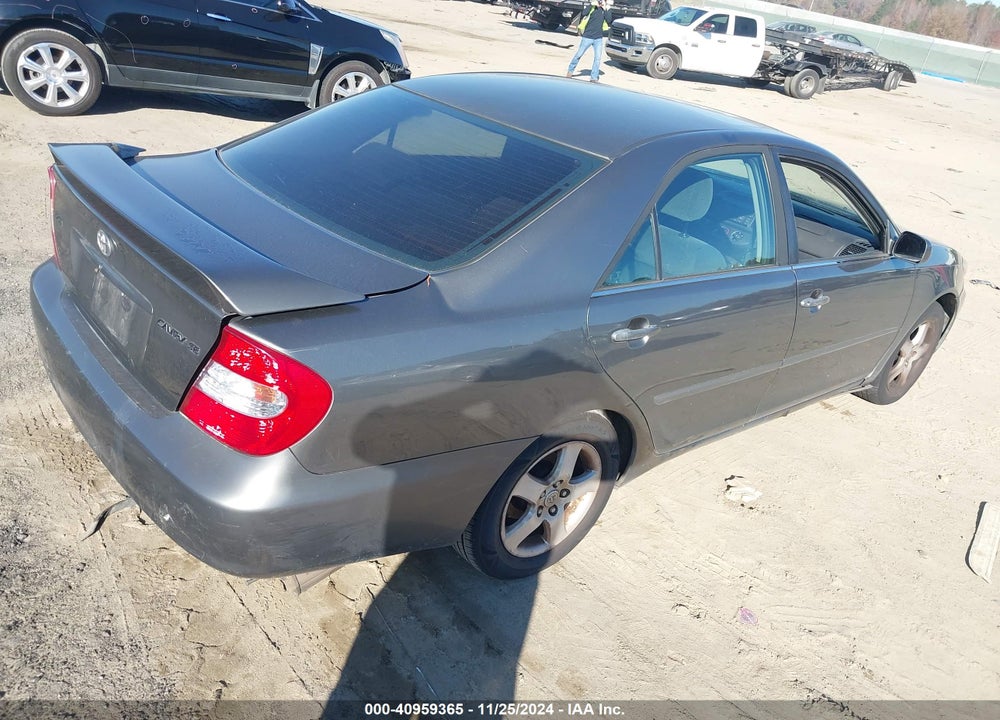 2003 TOYOTA CAMRY SE VIN: 4T1BE32K03U720577