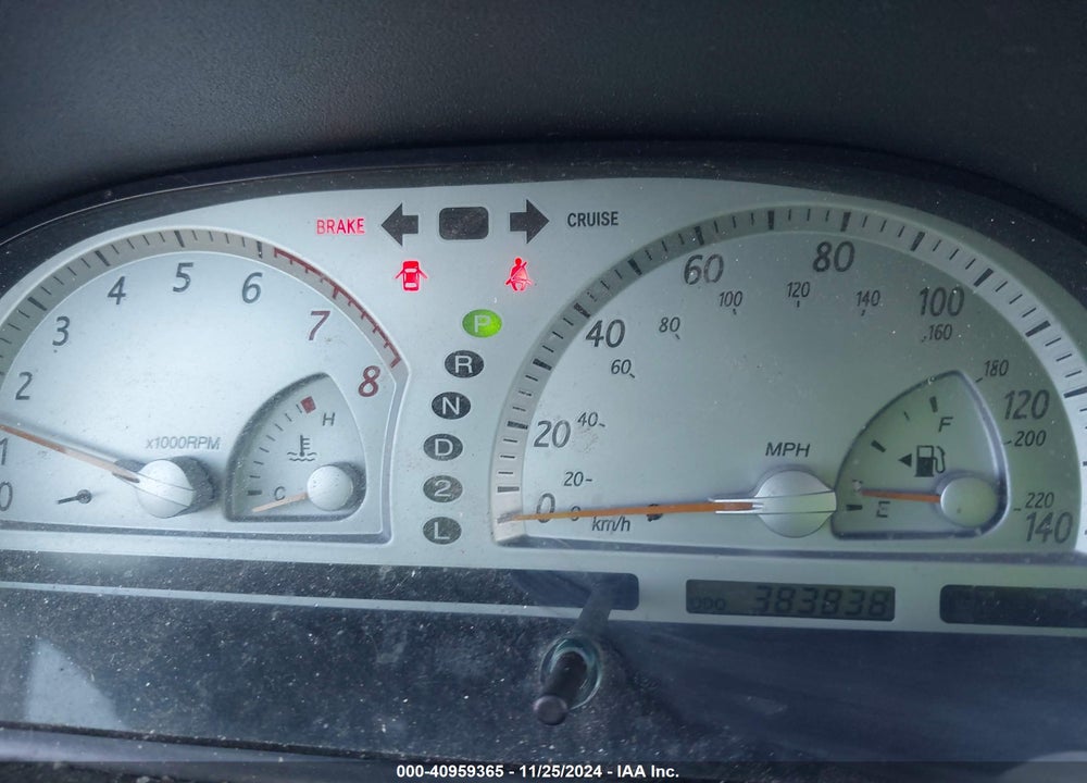 2003 TOYOTA CAMRY SE VIN: 4T1BE32K03U720577