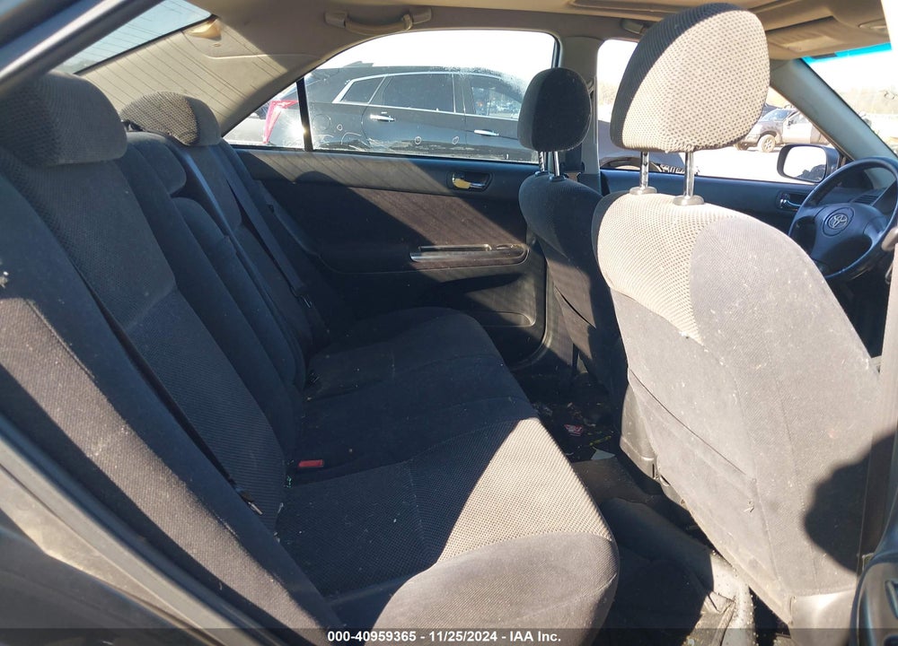 2003 TOYOTA CAMRY SE VIN: 4T1BE32K03U720577