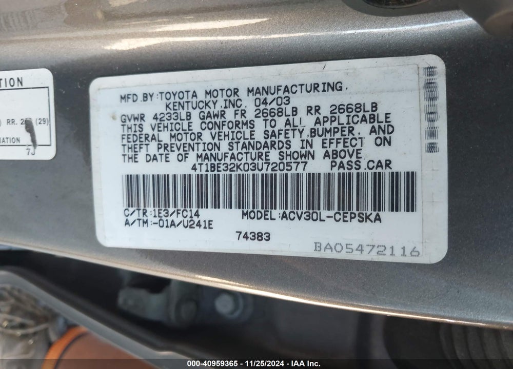 2003 TOYOTA CAMRY SE VIN: 4T1BE32K03U720577