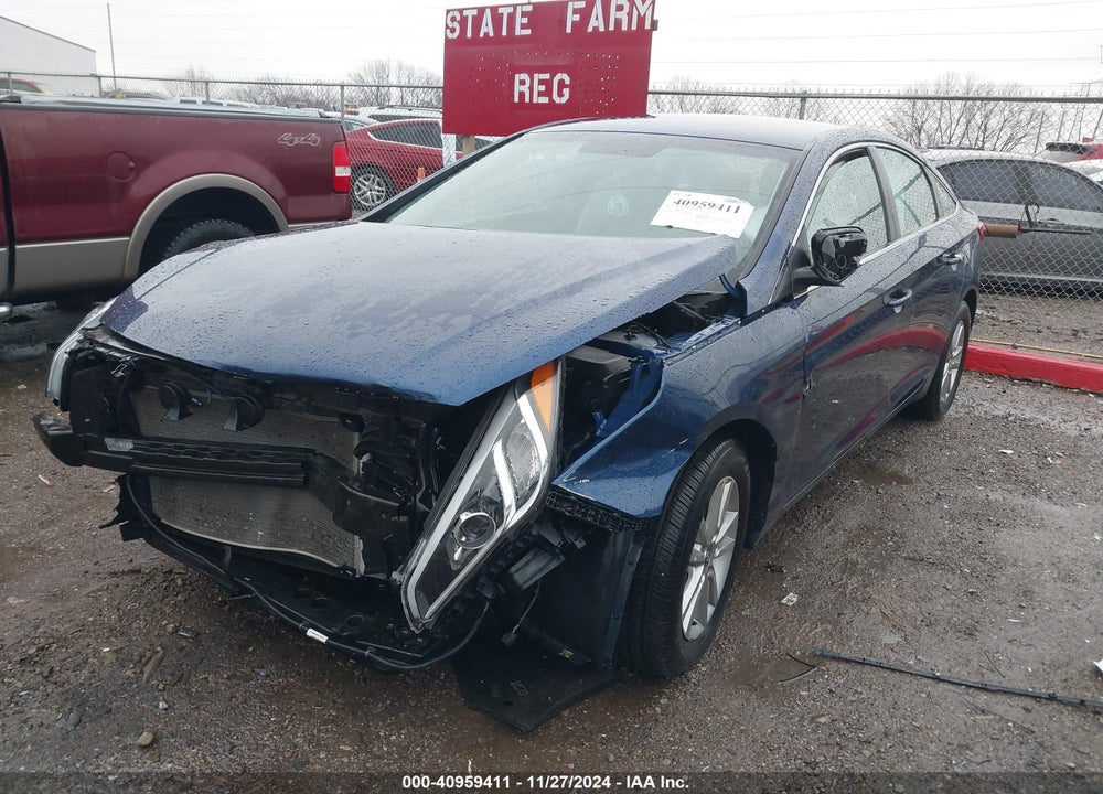 2015 HYUNDAI SONATA SE VIN: 5NPE24AF1FH158725