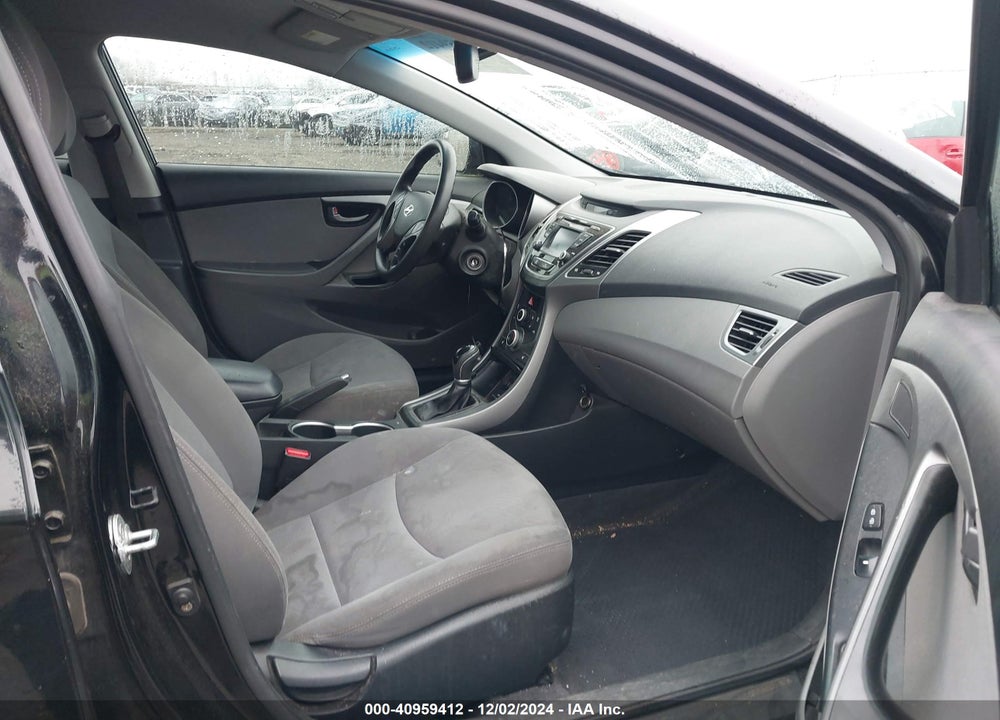 2014 HYUNDAI ELANTRA SE VIN: KMHDH4AE0EU172486