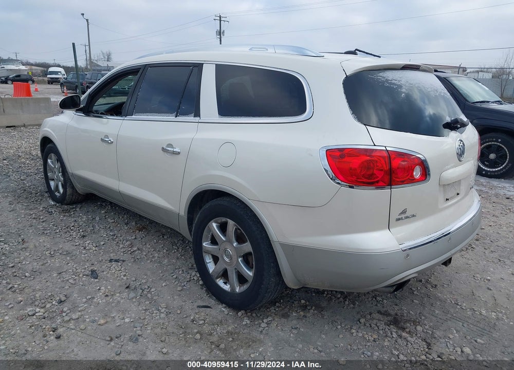 2008 BUICK ENCLAVE CXL VIN: 5GAEV23788J265221