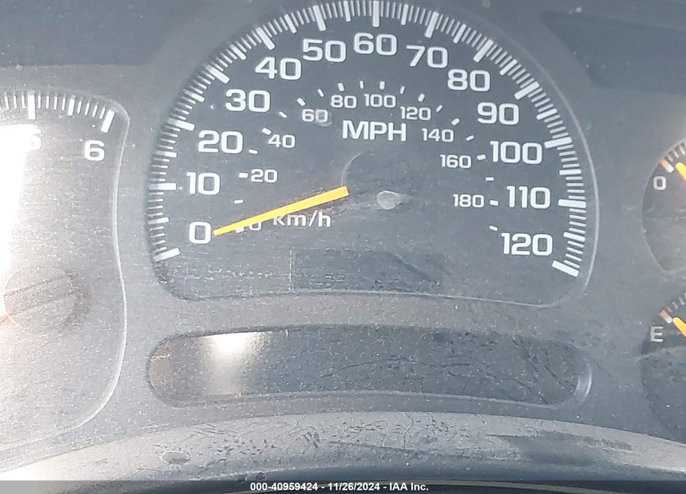 2004 CHEVROLET SILVERADO 1500 LS VIN: 2GCEC19V341197614