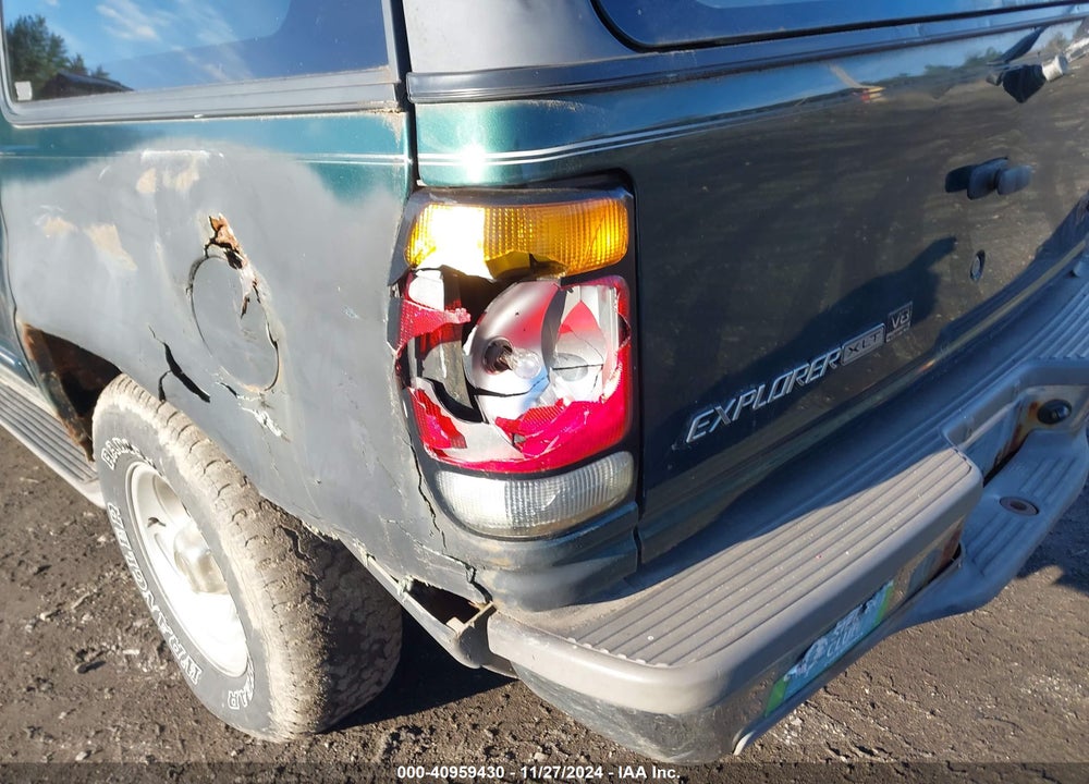 1996 FORD EXPLORER VIN: 1FMDU35P6TZB20507