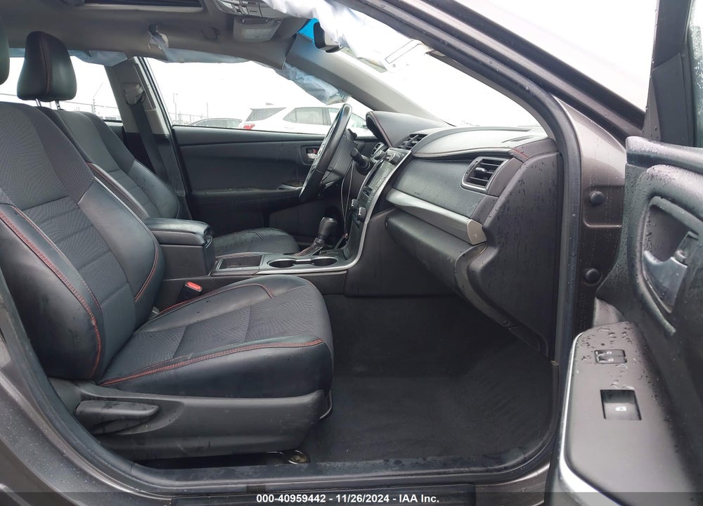 2017 TOYOTA CAMRY SE VIN: 4T1BF1FKXHU385380