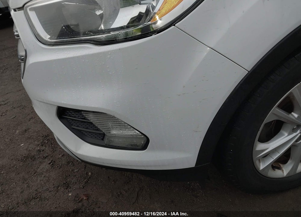 2017 FORD ESCAPE VIN: 1FMCU0GD3HUA37781