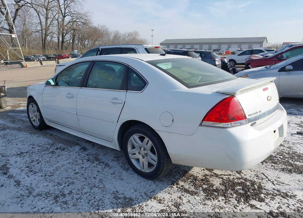 2011 CHEVROLET IMPALA LT VIN: 2G1WG5EK8B1107083