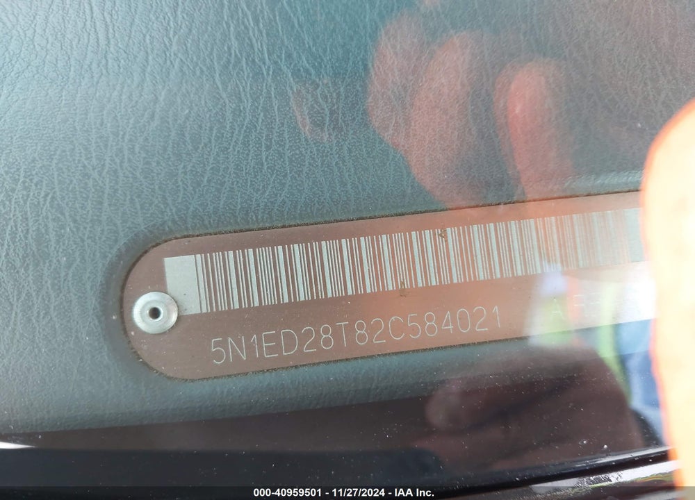 2002 NISSAN XTERRA SE VIN: 5N1ED28T82C584021