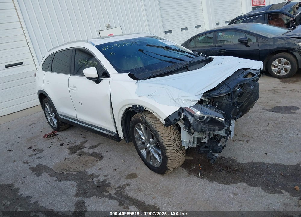 2018 MAZDA CX-9 GRAND TOURING VIN: JM3TCBDY3J0212769