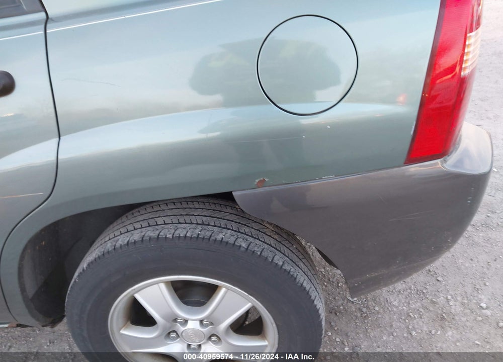 2007 KIA SPORTAGE LX VIN: KNDJF724977432759