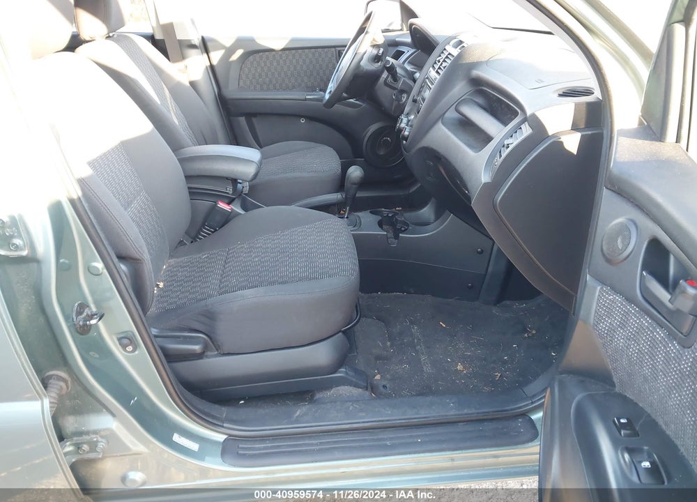 2007 KIA SPORTAGE LX VIN: KNDJF724977432759