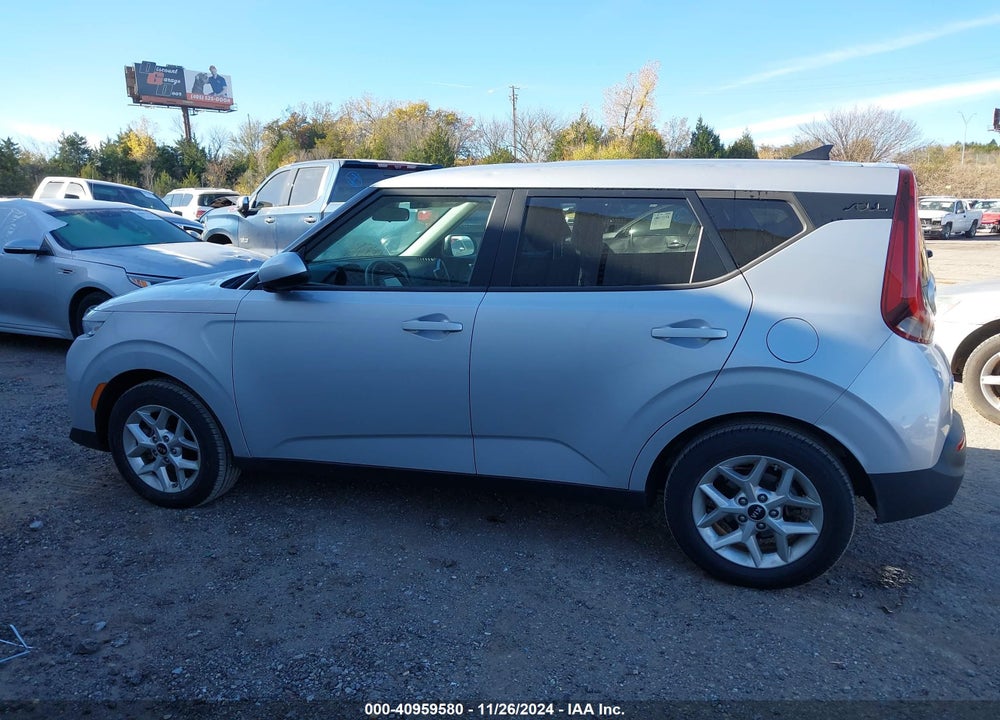 2020 KIA SOUL VIN: KNDJ23AU6L7031508