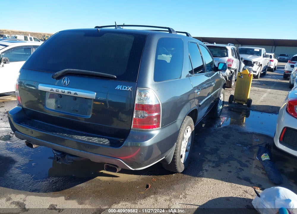 2005 ACURA MDX VIN: 2HNYD18875H516036