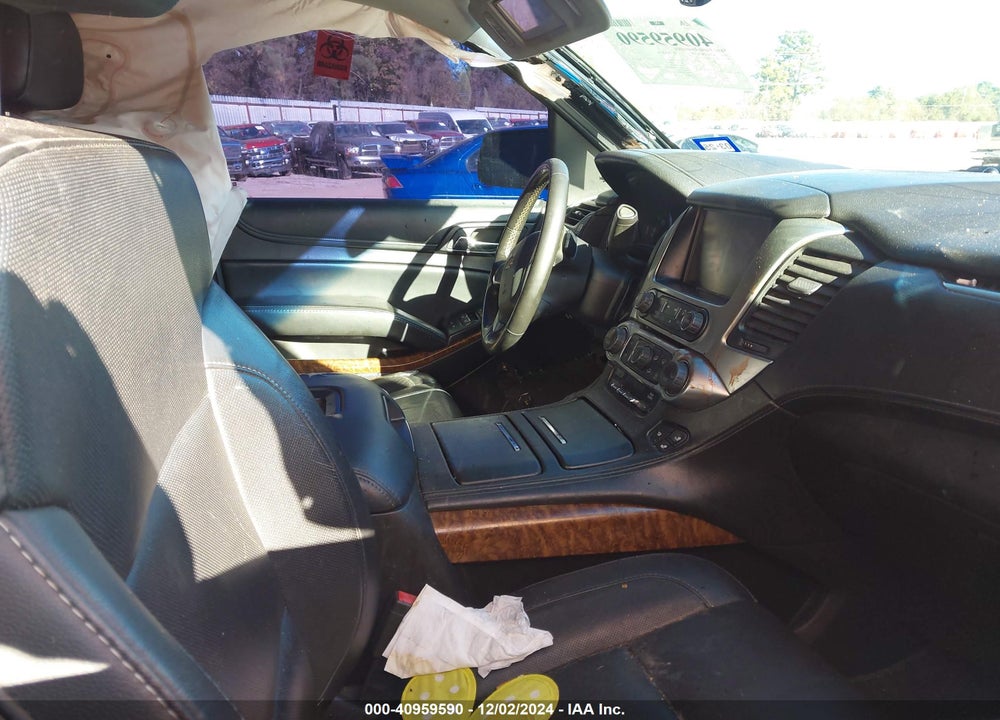 2016 CHEVROLET SUBURBAN LTZ VIN: 1GNSKJKC4GR240813