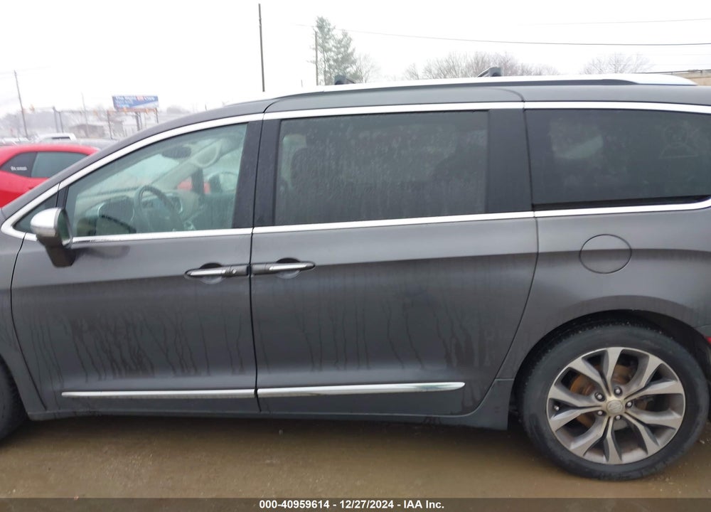 2017 CHRYSLER PACIFICA LIMITED VIN: 2C4RC1GG6HR655224