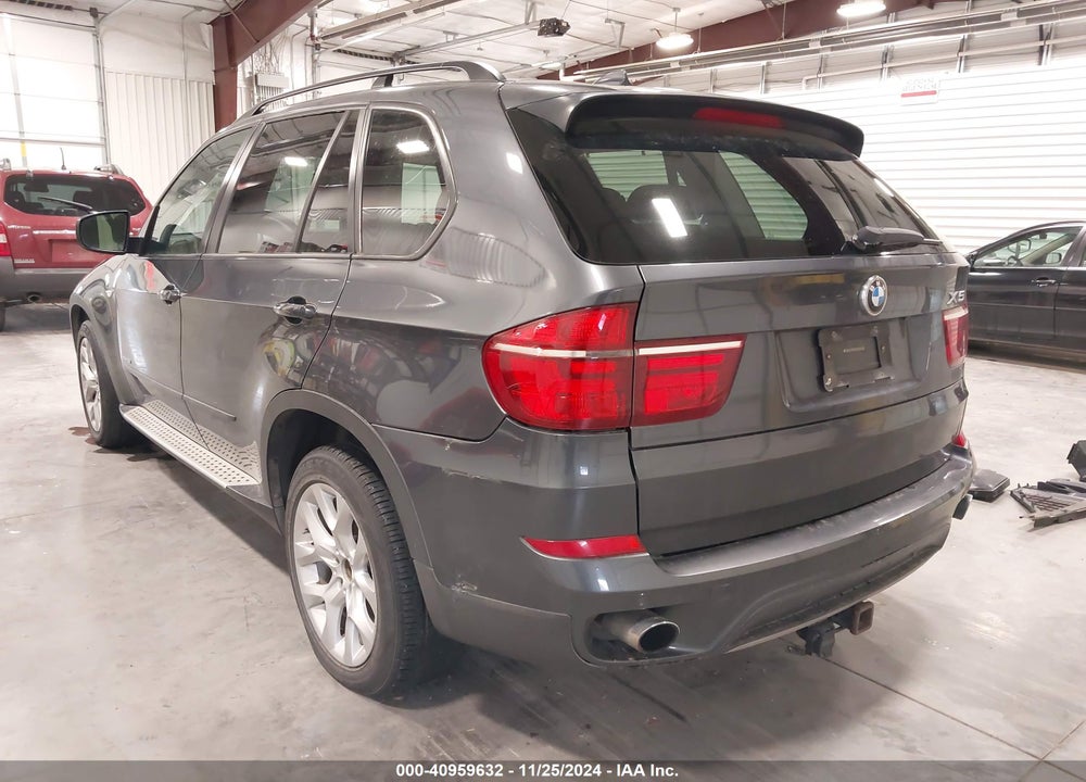 2011 BMW X5 XDRIVE35I/XDRIVE35I PREMIUM/XDRIVE35I SPORT ACTIVITY VIN: 5UXZV4C5XBL410280