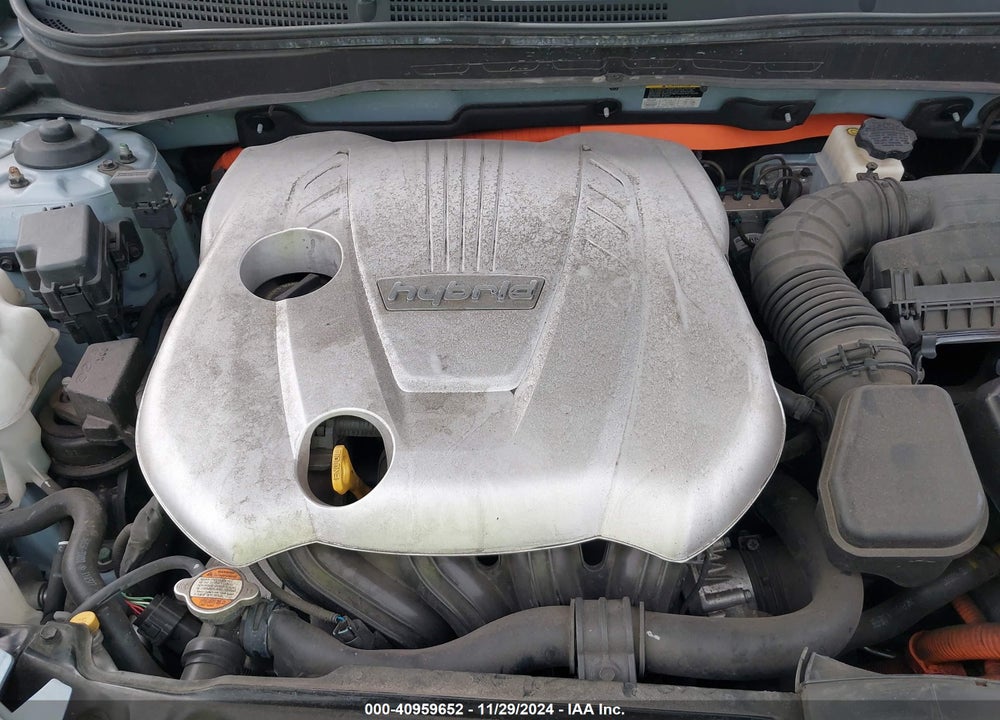 2011 HYUNDAI SONATA HYBRID VIN: KMHEC4A4XBA006810