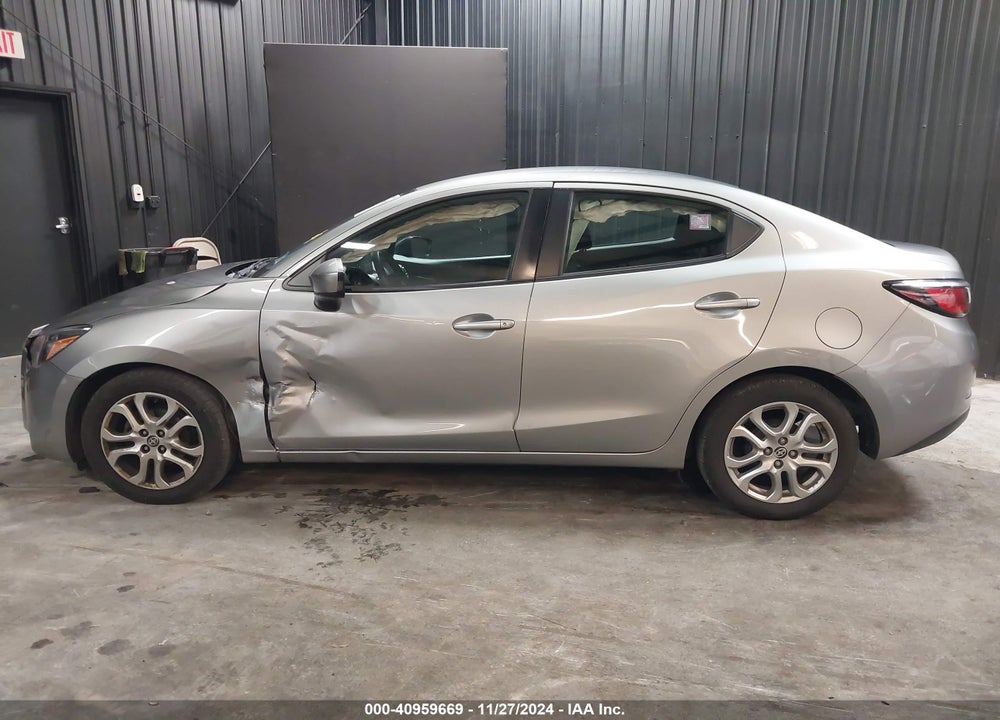 2016 SCION IA VIN: 3MYDLBZV0GY102516