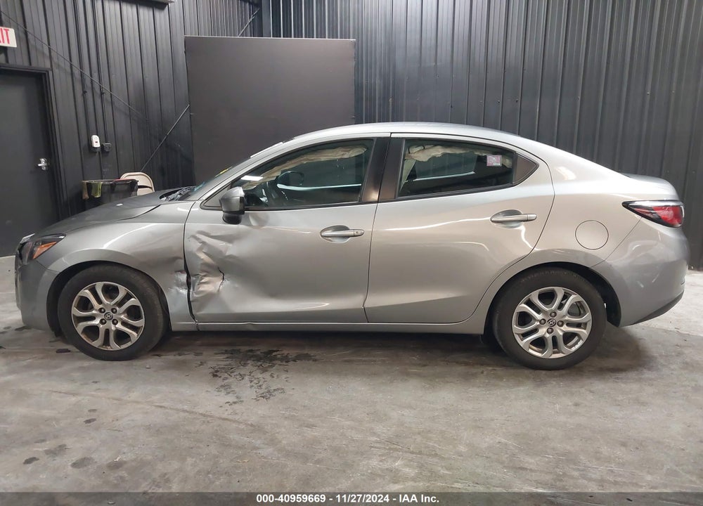 2016 SCION IA VIN: 3MYDLBZV0GY102516