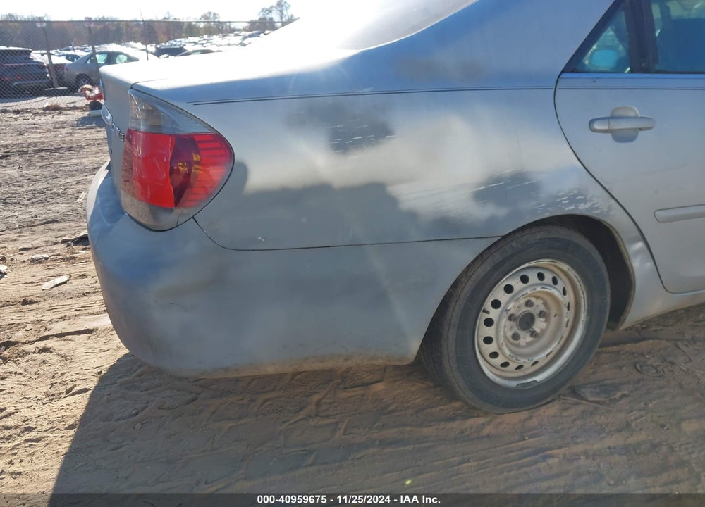 2005 TOYOTA CAMRY LE VIN: 4T1BE32KX5U984909