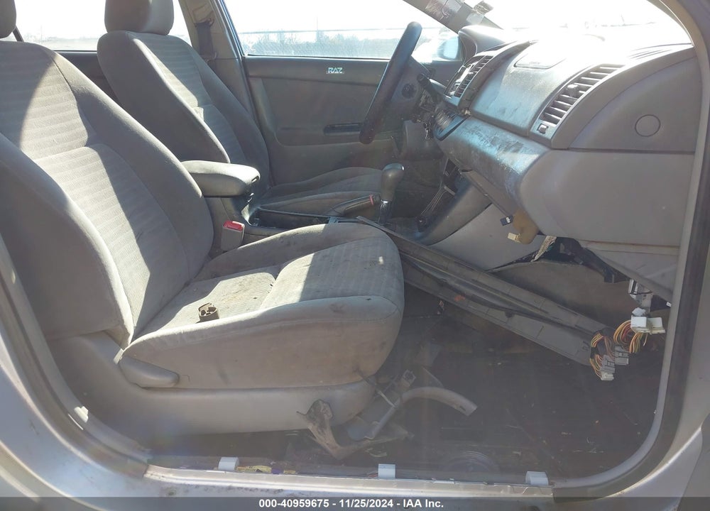 2005 TOYOTA CAMRY LE VIN: 4T1BE32KX5U984909