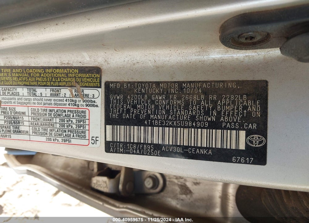 2005 TOYOTA CAMRY LE VIN: 4T1BE32KX5U984909